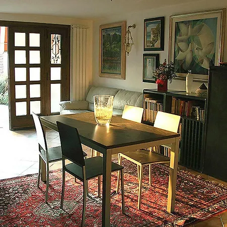 Garden House Διαμέρισμα