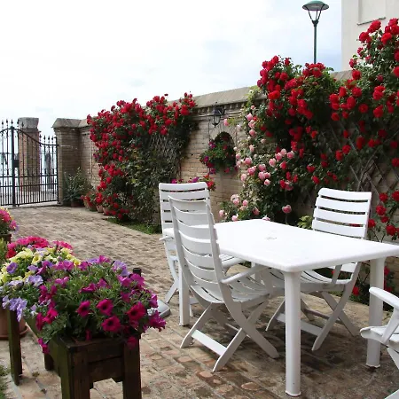 Apartment Garden House *